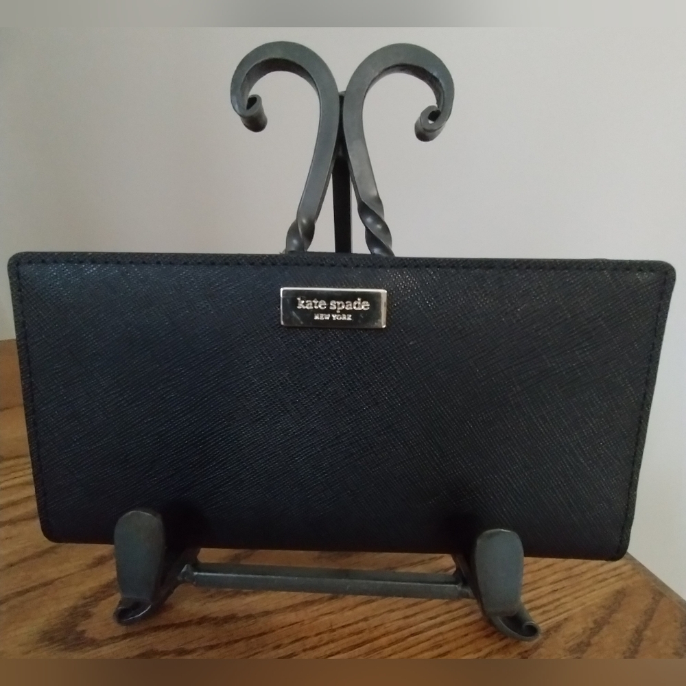 Kate Spade Large Slim Bifold Wallet